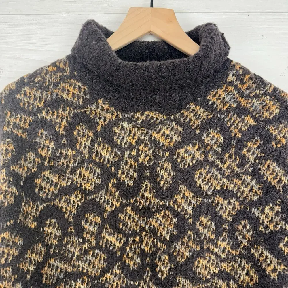 COACH Signature Turtleneck Sweater Women M Brown‎ Wool Alpaca Chunky Knit Luxury